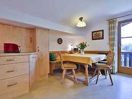 Haus Brandl Modern Retreat