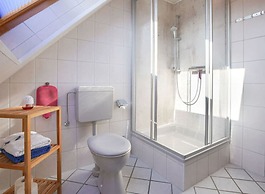 Visser 2 Modern Retreat