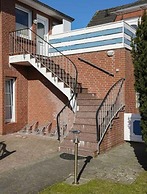 Visser 2 Modern Retreat