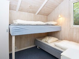 6 Person Holiday Home in Farvang
