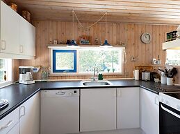 6 Person Holiday Home in Pandrup