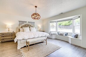 Sonoma County Vacation Rental w/ Vineyard Views!