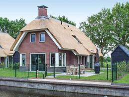 Child-friendly Villa on the Water in Friesland