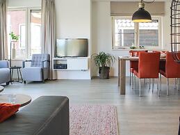 Child-friendly Villa on the Water in Friesland