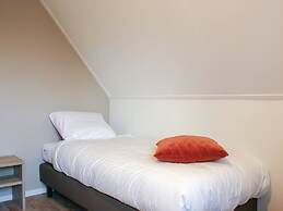 Child-friendly Villa on the Water in Friesland