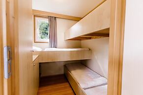 Lakefront Chalet w/ Terrace