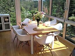 Pine Cones in the Haslehaus