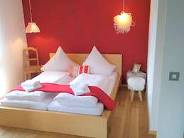 Pine Cones in the Haslehaus