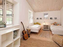 6 Person Holiday Home in Ebeltoft