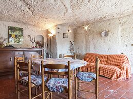 A Cave House With a Splendid, Historic Charm