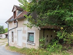 A Cave House With a Splendid, Historic Charm