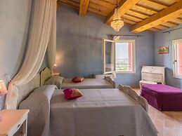 Belvilla by OYO Villa Cucco