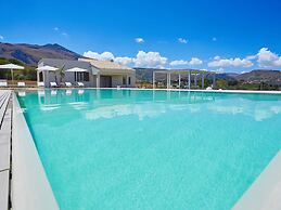 Belvilla by OYO Villa Etesiae