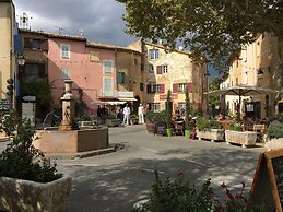 Excellent Apartment on the Cote D'azur