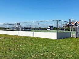 6 Person Holiday Home on a Holiday Park in Hemmet