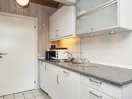 6 Person Holiday Home on a Holiday Park in Hemmet