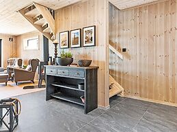 7 Person Holiday Home in Lampeland
