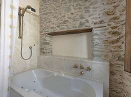 Terrinca Suite Comfortable Holiday Residence