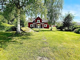 7 Person Holiday Home in Hogsby
