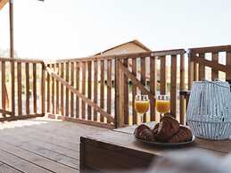 Glamping Tent With Kitchen on the Ijsselmeer