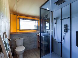 Glamping Tent With Kitchen on the Ijsselmeer