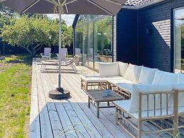 6 Person Holiday Home in Juelsminde-by Traum