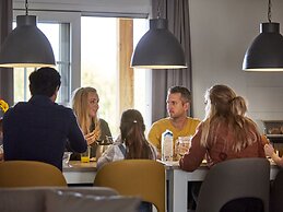 Great Villa With Luxurious Terrace, Near Roermond