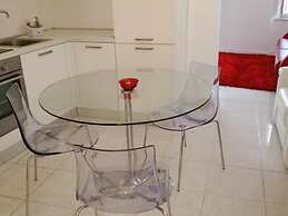 Apartment Near the sea