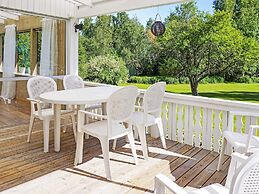 10 Person Holiday Home in Brastad-by Traum