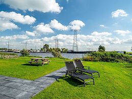 Group Accommodation With Wellness in Friesland