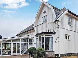 9 Person Holiday Home in Tjodalyng