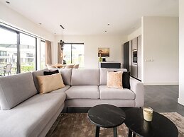 Cosy Villa in Zeewolde With Garden