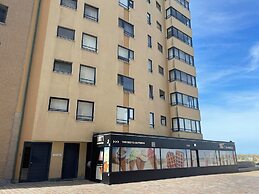 Apartment in Nieuwpoort With sea View