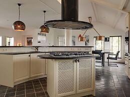 Wellness Villa With Sauna, spa Near Beach