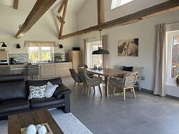 Spacious Apartment With Balcony