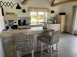 Spacious Apartment With Balcony