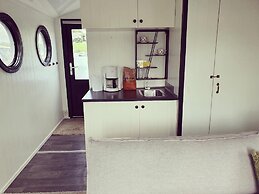 Houseboat in Lathumse Plas With Harbor Views