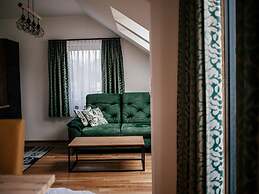 Apartment in Hohentauern Near the ski Area