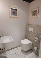 11 Bohler Brise Modern Retreat