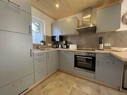 Christel Modern Retreat