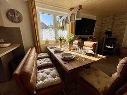 Christel Modern Retreat