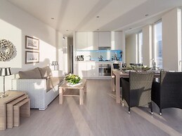 Houseboat Possibility 7