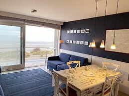 Apartment in Nieuwpoort With Terrace