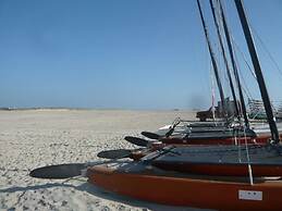 Holiday Apartment Beach View