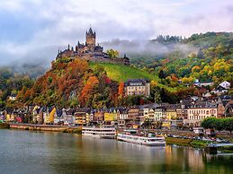 Holiday Home in the Eifel-mosel With Garden