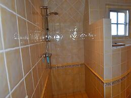 Spacious Holiday Home Close to the sea