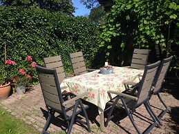 Spacious Holiday Home Close to the sea