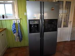 Spacious Holiday Home Close to the sea