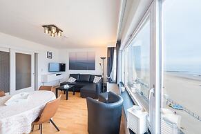 Cosy Studio With Sleeping Area and sea View