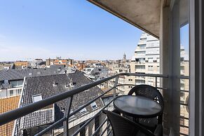 Spacious Studio Near Seafront